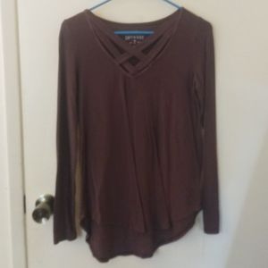 Soft flowy burgundy top